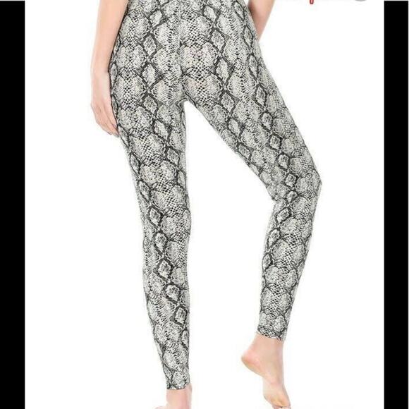 New Zenana Brushed Microfiber Snakeskin Print Legging Sz S - Picture 2 of 9